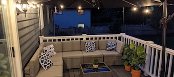 Elegant Space–Premium Kitchen–Spacious & Ideal for Gathering w/ Friends & Family