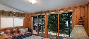 Fence Lake Retreat w/ dock