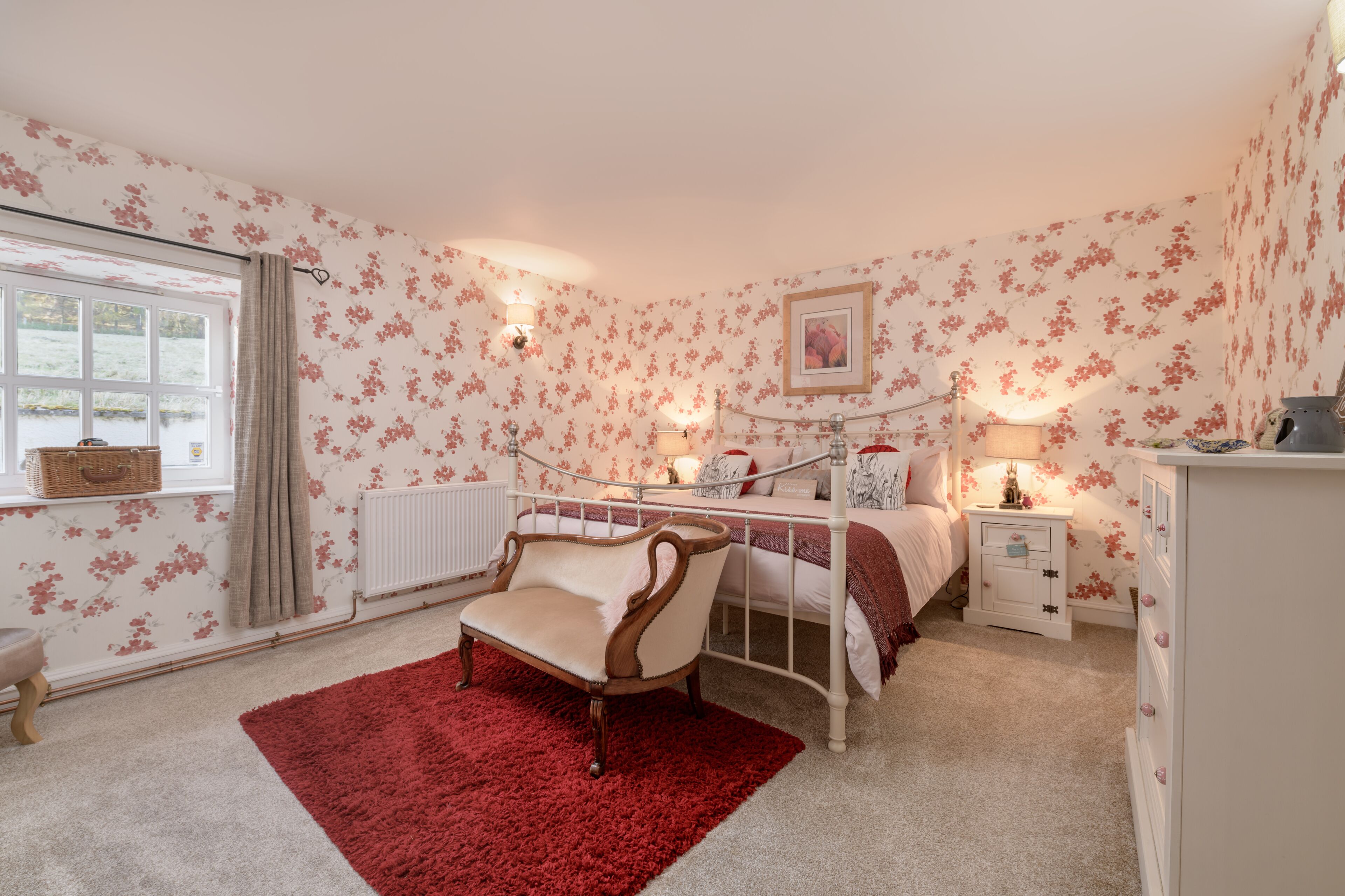 1 bedroom, individually decorated, bed sheets