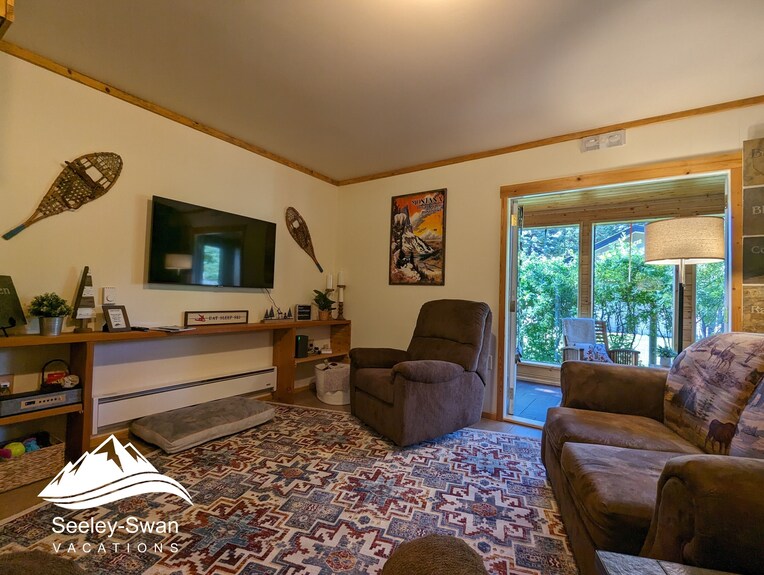 Spacious Cabin - Close To Seeley Lake, Wi-fi, Dogs Welcome, Rv Spot - Seeley Lake, MT