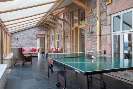 Cottage | Interior
