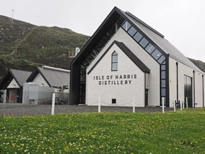Cottage | Interior - Old Post Office (Harris)