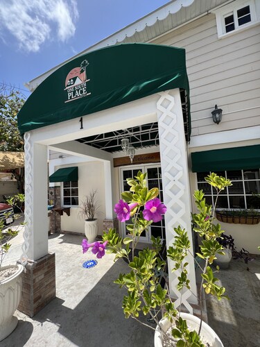 One South Place Hotel