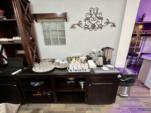 In-room dining - One South Place Hotel (Belize City)