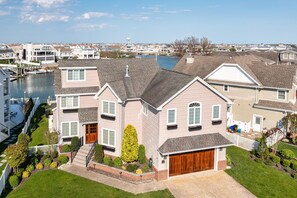 Exterior - Peaceful Avalon Bayfront Home (Avalon)