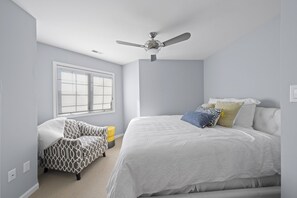 5 Schlafzimmer, Schreibtisch, WLAN