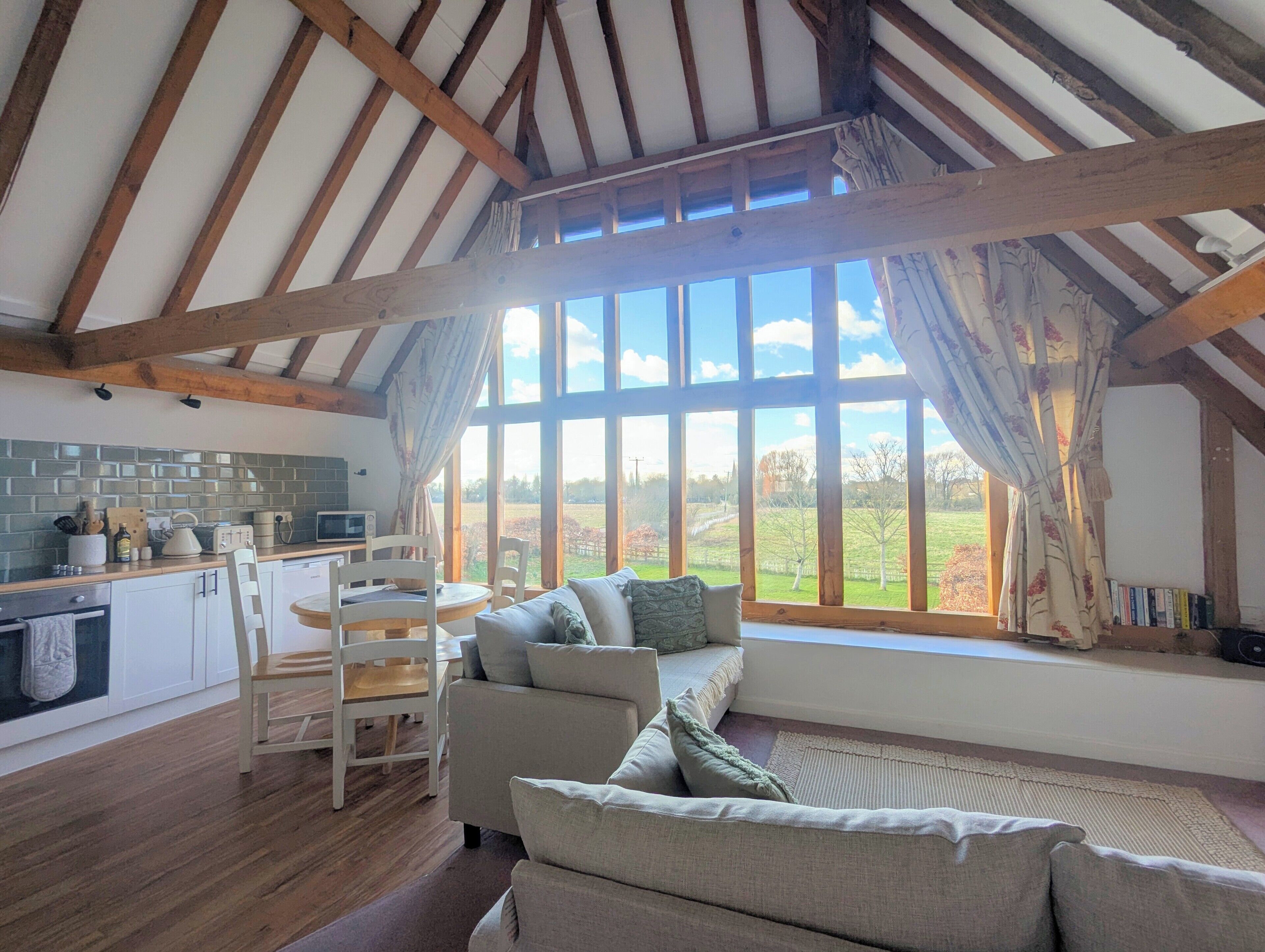 Photo - Kingfisher Barn