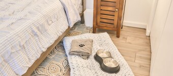 Cozy Condo w/King Bed Near SeaTac Airport