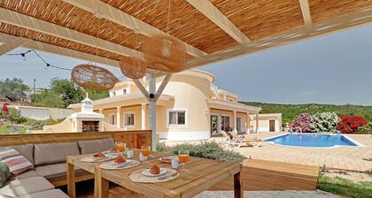 Casa do Pomar by Portucasa