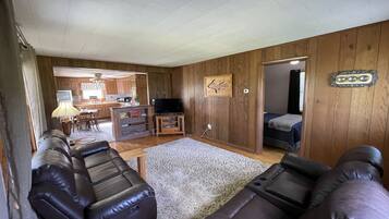 2 bedrooms, iron/ironing board, travel crib, WiFi