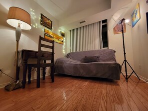 Books - Private Room in an Artsy Condo, North York Center (Toronto)