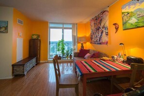 Books - Private Room in an Artsy Condo, North York Center (Toronto)