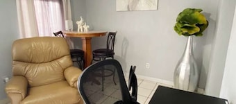 Del Sol Medical Center Gem