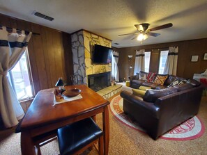 Smart TV, fireplace, DVD player