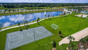 Sportplatz