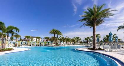 Solara Resort Villa, Arcade, Pool & Spa, Sleeps 22