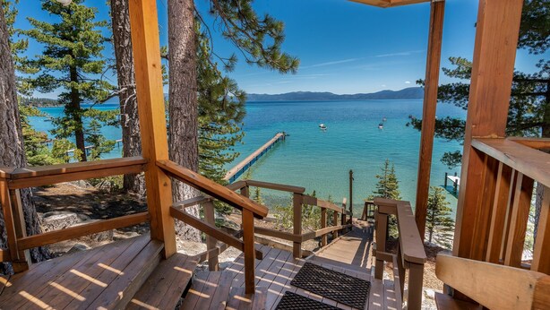 Maison, 4 chambres | Balcon