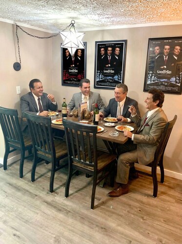 Near Portage lake,Pro Football HOF,Downtown Akron!