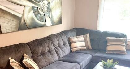 Near Portage lake,Pro Football HOF,Downtown Akron!