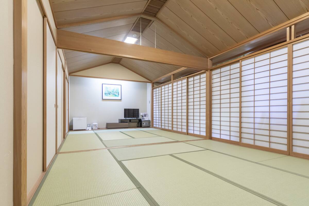 Traditional Room, Non Smoking