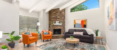 TV connectée, cheminée