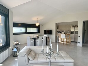 تلفزيون، كُتُب