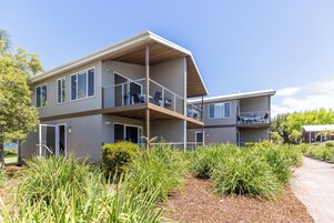 2 Bedroom Townhouse | Terrace/patio