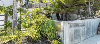 Ocean view Surf Ghetto custom home