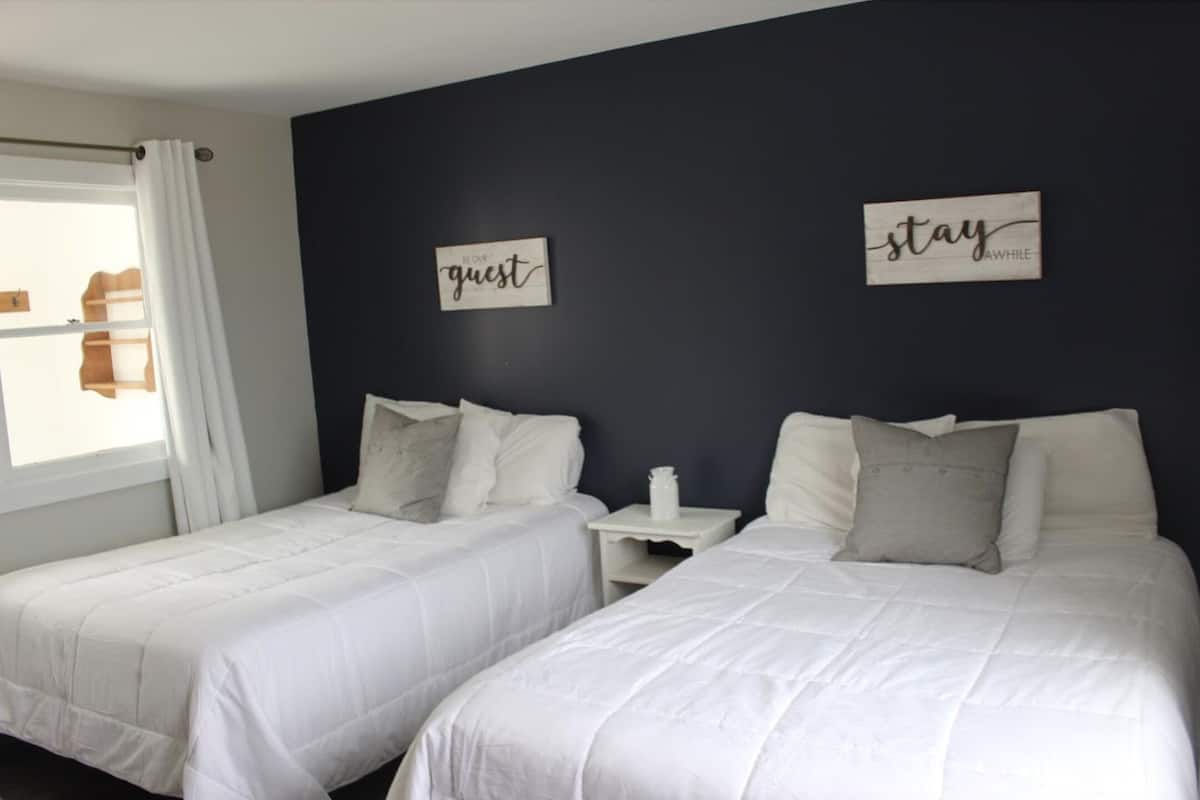 Basic-Vierbettzimmer | Kostenloses WLAN