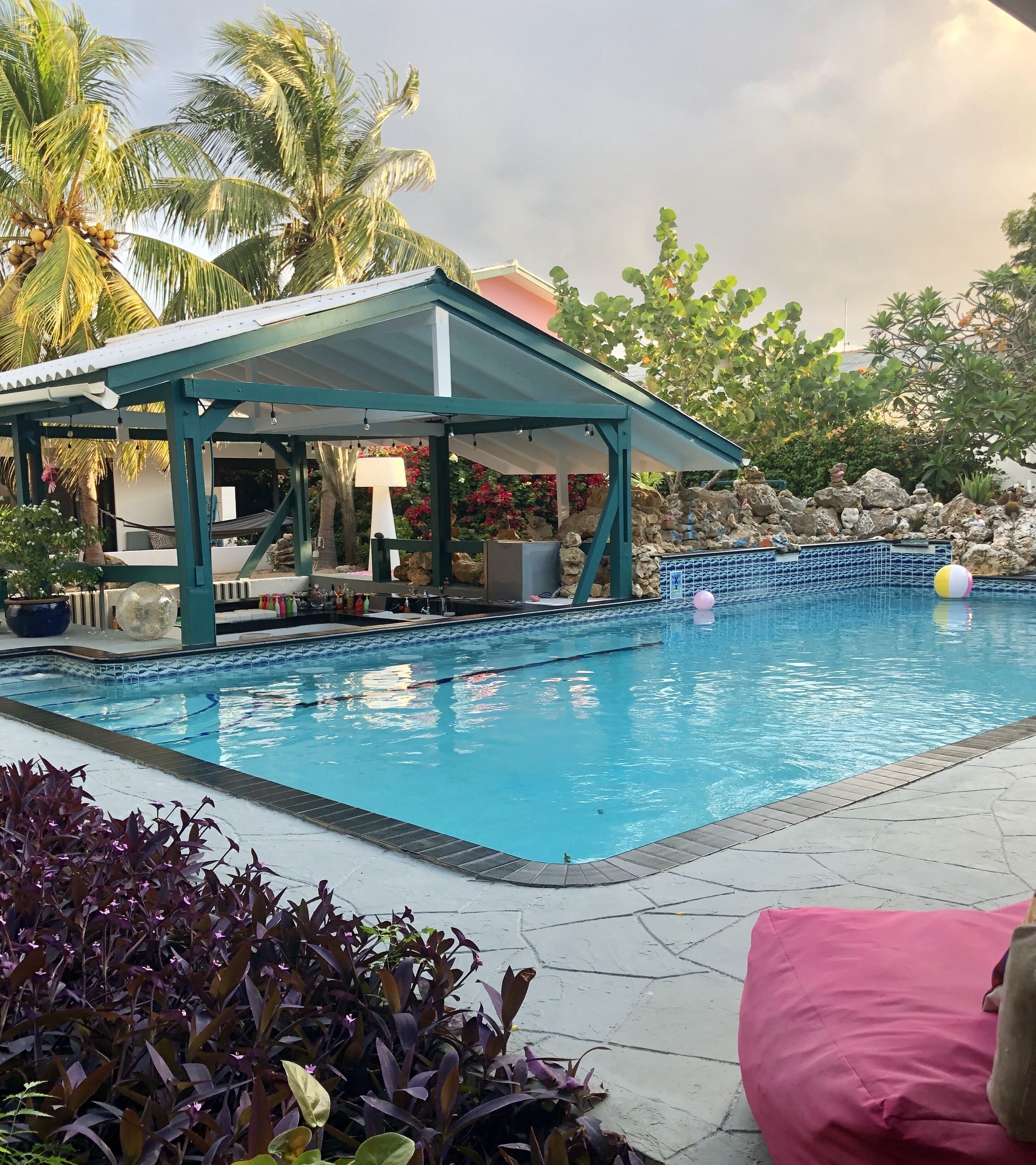 outdoor pool, pool loungers