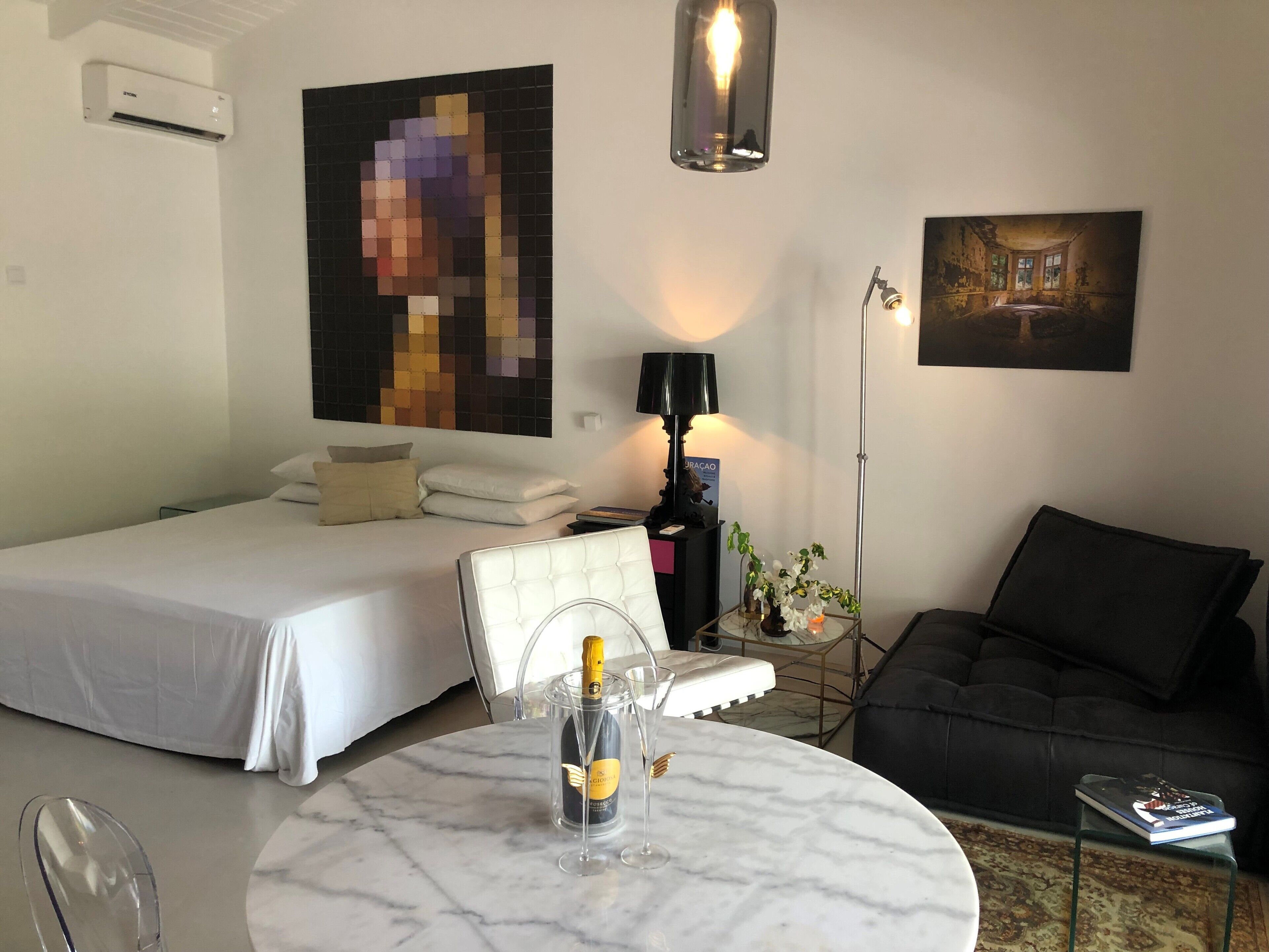 design double room | premium bedding, soundproofing, free wifi, bed sheets