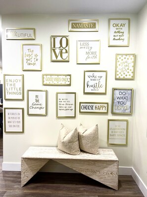 Interior - The Franklinton Get Away | 3-Bdr Home Mins From Downtown Columbus (Columbus)