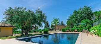 Wonderful private villa for 7 guests with private pool, WIFI, TV, patio and panoramic view