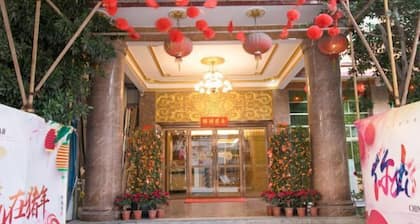 Huayang Hotel