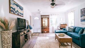 Smart TV, DVD player - Villetta in the Country a Cottage in the Historic Deland District (DeLand)