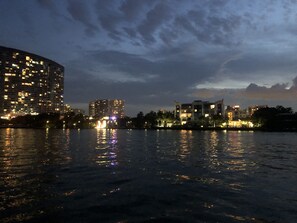 Exterior - Amazing Family Vacation Condo in Midtown Miami (Miami)