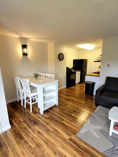 Perfectly Centered in the Birch Harbor Village!