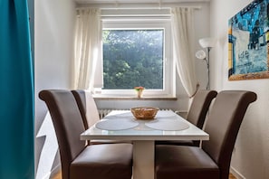 Dining - Studio Apartment 'Harzburg Stube' with Balcony (Bad Harzburg)