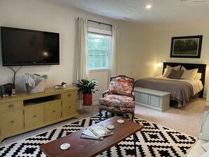 1 bedroom, desk, iron/ironing board, free WiFi