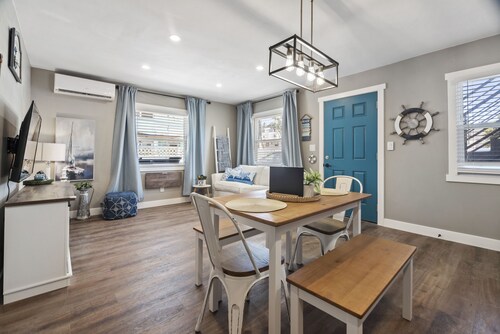 753 1B1B Steps from Mission Beach Boardwalk