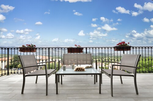 Appartamento per vacanze 'Dolcecasa' con vista sulle montagne, terrazza privata e Wi-Fi