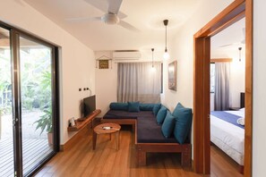 3 chambres, bureau, Wi-Fi, literie fournie