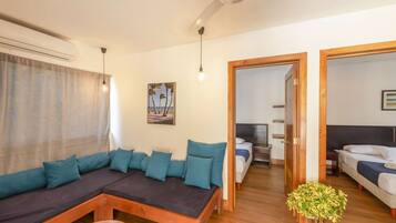 Televisión de pantalla plana