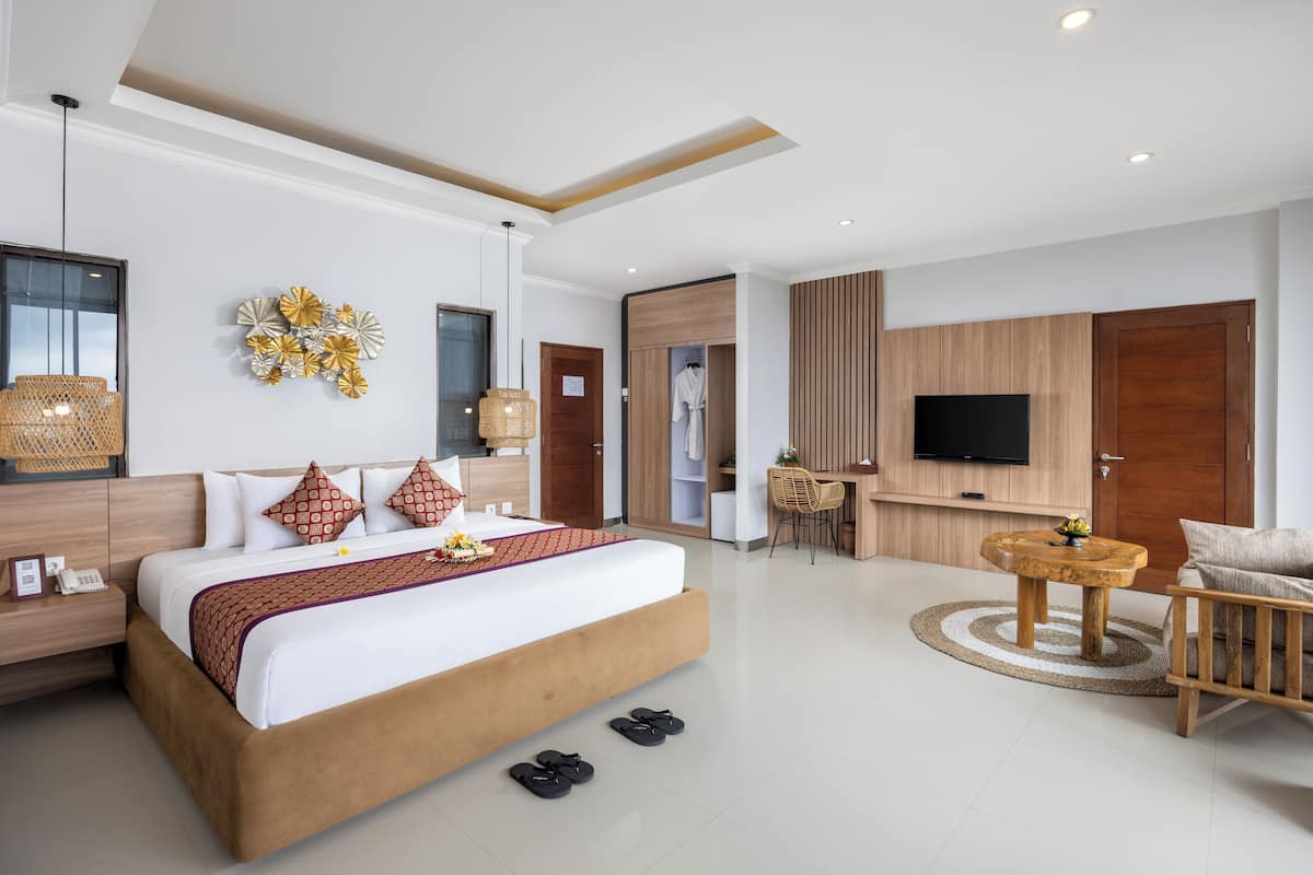 Habitación doble Confort (Suite Pool View) | 3 habitaciones, minibar, camas extra y wifi gratis