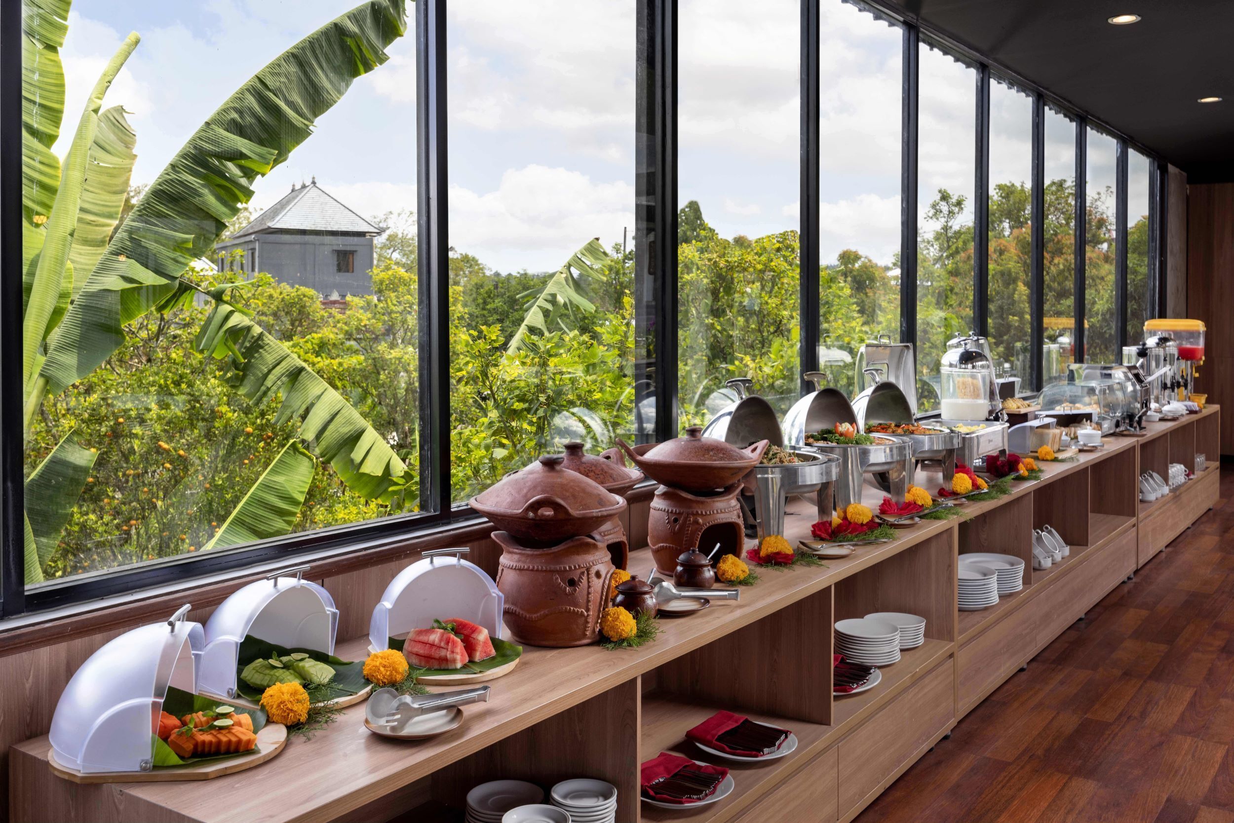 Tägliches englisches Frühstück (250000 IDR pro Person)