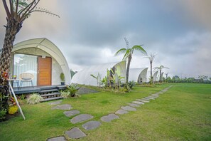 Barraca luxo (Deluxe Glamping Tent) | Terraço/pátio