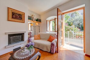 TV - Appartamento Miorelli 1, Torbole sul Garda, Italy (Torbole sul Garda)