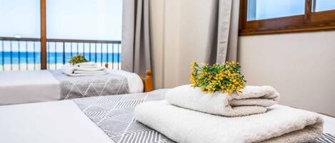 3 عدّة غرف نوم