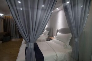 Room - Holiday inn Aegean Port (Huidong)