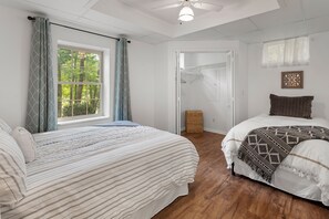 4 chambres, fer et planche Ă repasser, Wi-Fi, draps fournis